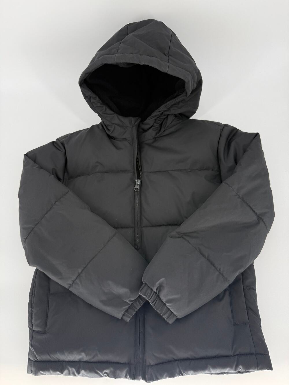 Old Navy Boys M 8 Black Puffer Jacket Water Resistant Hooded Winter Coat